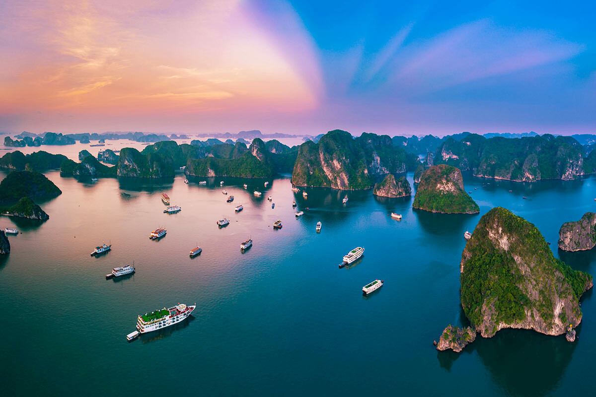 Vietnam Discovery: Hanoi, Halong Bay, Hoi An (6 Days)